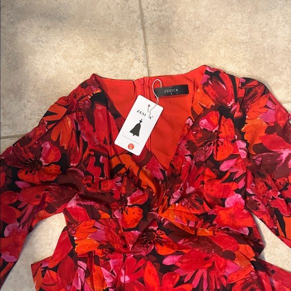 Vibrant Floral Long Sleeve Maxi Dress - Picture 7 of 9